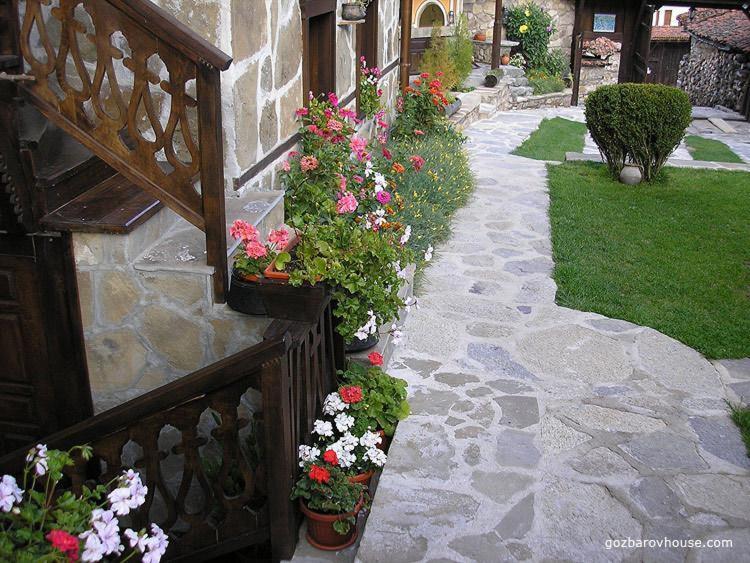 Gozbarov'S Guest House Koprivştitsa Dış mekan fotoğraf